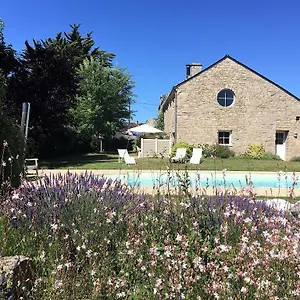 Le Clos Saint Aubin 3*, Carnac France